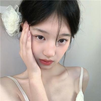 女孩青春纪事 在线观看封面